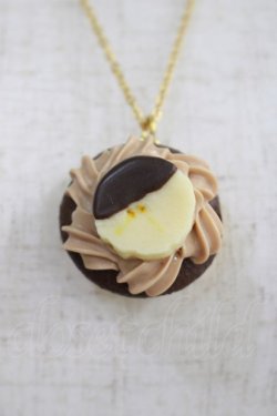 画像1: Q-pot. / Choco Banana Cupcakeネックレス  チョコバナナ H-24-06-05-1026-QP-AC-KB-ZH