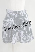 NieR Clothing / Mini Skirt  Monochrome ROSE柄グレー H-24-07-10-1039-PU-SK-KB-ZH