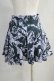 画像3: NieR Clothing / Mini Skirt  Monochrome ROSE柄グレー H-24-07-10-1039-PU-SK-KB-ZH (3)