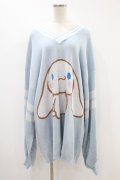 TRAVAS TOKYO / Cinnamoroll×COGIMYUN×FORTYTWOコラボ ラインニット  サックス H-24-09-10-1049-PU-TO-KB-ZH