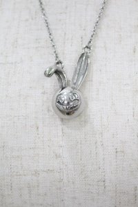 NieR Clothing / BUNNY 3D PENDANT  シルバー H-24-09-24-1041-PU-AC-KB-ZT271