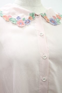 画像4: Jane Marple / Flower embroidery collar blouse  ピンク H-24-10-12-1031-JM-BL-KB-ZH