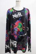 NieR Clothing / 総柄プリントロンT XL 黒 H-24-12-04-031-PU-TO-KB-ZH