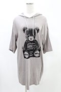 HYSTERIC GLAMOUR / BEAR BOOMBOXワンピース  グレー H-24-12-12-1001-PU-OP-KB-ZH