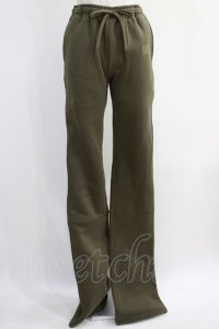 NieR Clothing / 内側防寒仕様SUPER LONG×LOOSE SWEAT PANTS  カーキ H-24-12-26-080-PU-PA-KB-ZH