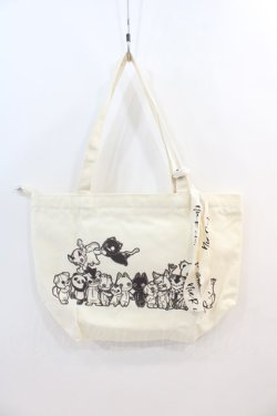 画像1: NieR Clothing / ジッパー付きCANVAS TOTE BAG【ALL CHARACTER 】  アイボリーＸ黒 I-24-07-17-081-PU-BG-HD-ZI