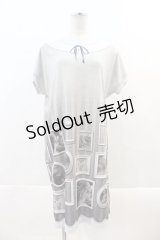 abilletage / FrameシリーズTシャツワンピース  White frame I-24-07-31-128-GO-OP-HD-ZT426