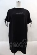 Rojita / ロゴ刺繍BIGTシャツ  黒Ｘ白 I-24-10-07-021-LO-TO-HD-ZI