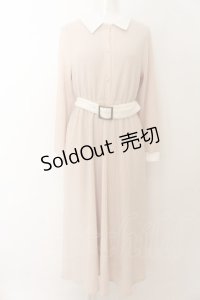 LEBECCA boutique / 襟付きニットワンピース  ベージュ×シロ O-24-08-22-012-EL-OP-IG-OS