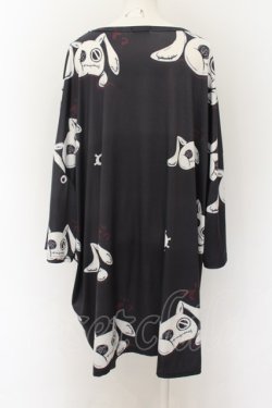 画像2: NieR Clothing / 総柄カットソー【で？】  ブラック O-24-09-30-005-PU-TO-IG-ZT303