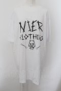 NieR Clothing / NieRちゃんプリントBIG Tシャツ 3XL ホワイト O-24-10-08-016-PU-TS-OW-OS