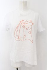 MINT NeKO / ハチロウのTシャツ  ホワイト×オレンジ O-24-10-17-045-HN-TS-IG-ZT364