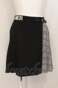 NieR Clothing / 切り替えプリーツショートスカート  ブラックｘグレー O-24-10-31-046-PU-SK-YM-OS