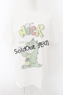 画像1: NieR Clothing / NieRちゃんTシャツ XL ホワイト×恐竜NieRちゃん O-24-12-14-041-PU-TS-IG-ZT124