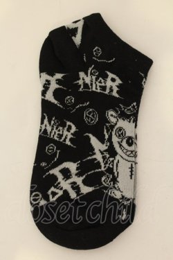 画像2: NieR Clothing / クルー丈ソックス  ボッチ（ブラックｘホワイト） O-25-01-20-058-PU-ZA-YM-OS