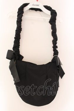 画像1: merry jenny / リボンギャザーショルダーbag　バッグ 持ち手97cm/たて27cm/よこ28cm/マチ12cm/計量約200g クロ O-25-01-27-048-LO-BG-OW-OS