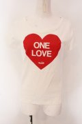 MILK / ONE LOVEハートTシャツ  シロ×アカ O-25-02-08-024-ML-TO-IG-OS