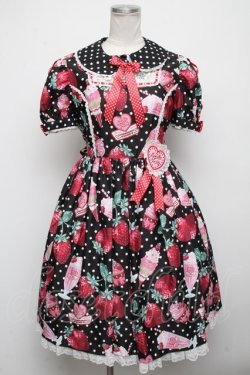 画像1: Angelic Pretty / Fresh Strawberry Dinerワンピース  黒 S-24-10-22-064-AP-OP-HR-ZS