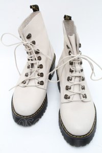 Dr.Martens （Getta Grip） / LEONA厚底ヒールブーツ UK5 ベージュ S-24-12-08-007-PU-SH-AS-ZS