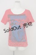 SEXY DYNAMITE LONDON (CHOICE) / Tシャツ  赤×青×黒 T-24-08-02-005-PU-TO-SZ-ZT