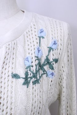 画像3: F&A / ローズ刺繍透かし編みカーディガン  アイボリーＸ青 T-24-11-07-035-LO-SK-HD-ZT