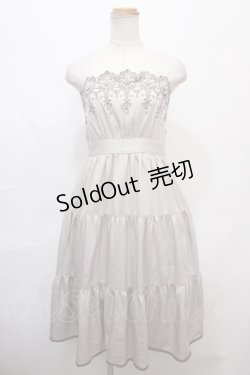 画像1: axes femme POETIQUE / スカラップ刺繍キャミワンピース M ベージュ Y-24-09-12-117-AX-OP-SZ-ZY