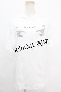 MILKBOY / SCORPION パーカー  ホワイト Y-24-10-05-040-MB-TO-SZ-ZY