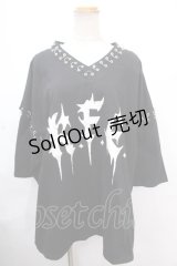 REFLEM / リングピアスVネックTシャツ F ブラック Y-24-11-30-043-PU-TS-SZ-ZS