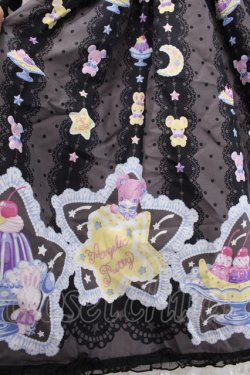 画像4: Angelic Pretty / Dreamy Night Cakesジャンパースカート  黒 Y-24-12-25-047-AP-OP-SZ-ZY