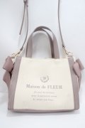 Maison de FLEUR / キャンバススクエアトートバッグ F ピンク Y-25-03-21-046-LO-BG-SZ-ZY