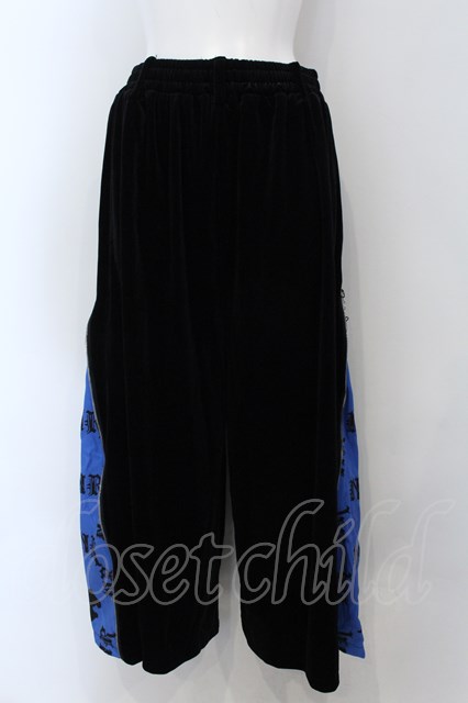 NieR Clothing / 厚手ベロア2WAY SIDE ZIP WIDE PANTS パンツ 【MONOGRAM】ブラックｘブルー O-25-01-31-2002-PU-PA-YM-ZT008