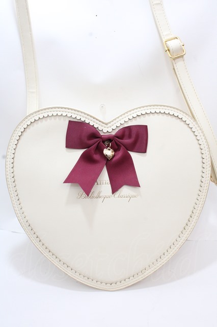 Amavel / Heart Ribbon バック アイボリー Y-24-12-15-082-CA-BG-SZ-ZY