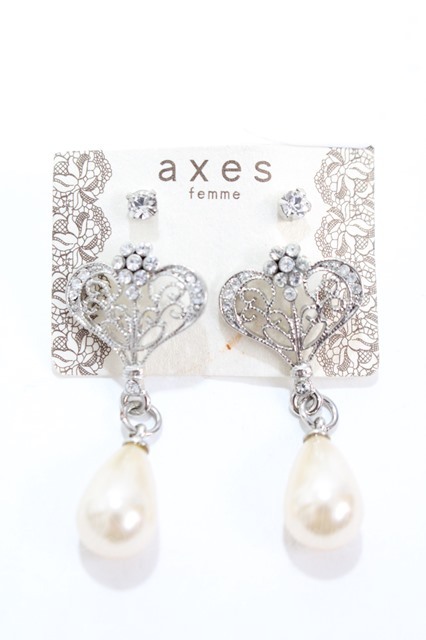 axes femme / ピアス Y-25-01-10-011-AX-AC-SZ-ZY