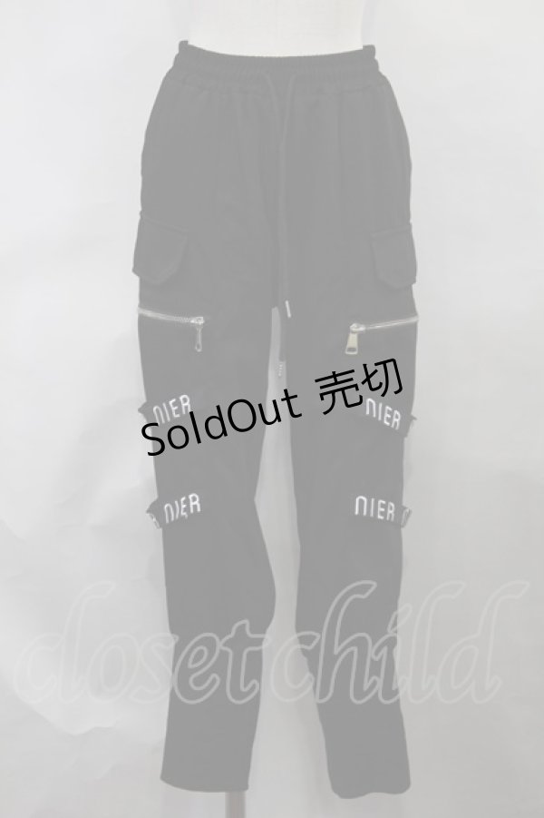 画像1: NieR Clothing / ロゴ刺繍パンツ  黒 H-24-06-20-015-PU-PA-KB-ZH (1)
