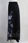 画像2: NieR Clothing / ブロッキングWIDE PANTS  黒×和柄九尾 H-24-08-01-002-PU-PA-KB-ZH (2)