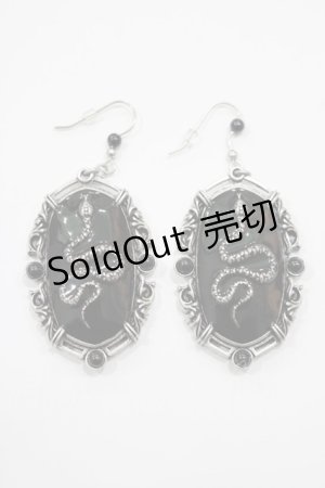 画像: KILL STAR / KISSING EVE EARRINGS  ブラックシルバー H-24-09-20-008-SL-AC-KB-ZH