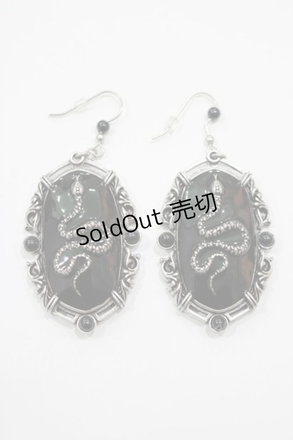 画像1: KILL STAR / KISSING EVE EARRINGS  ブラックシルバー H-24-09-20-008-SL-AC-KB-ZH (1)