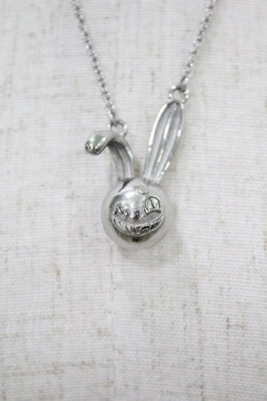 画像: NieR Clothing / BUNNY 3D PENDANT  シルバー H-24-09-24-1040-PU-AC-KB-ZT271