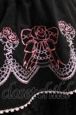 画像4: FRILL / バラリボン刺繍フリルスカート  黒 H-24-10-17-1047-HN-SK-KB-ZH (4)