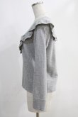 画像2: Jane Marple / Soft Fleece Frill Yoke Sweater  グレー H-24-10-18-080-JM-TO-KB-ZH (2)