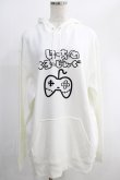 画像1: NieR Clothing / OVERSIZE GAMING PULLOVER PARKA　パーカー  白 H-24-12-04-033-PU-TO-KB-ZH (1)