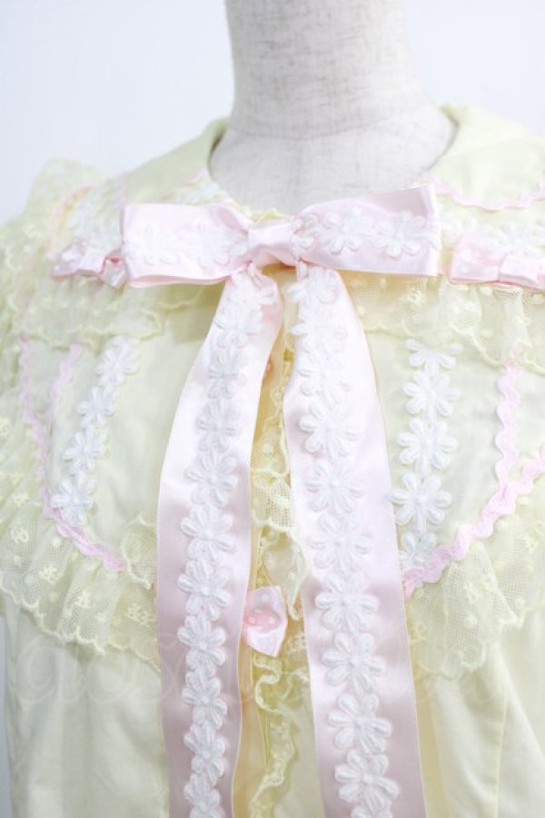 画像4: Angelic Pretty / Easter Eggブラウス Free イエロー/ピンク H-24-12-11-073-AP-BL-NS-ZH (4)