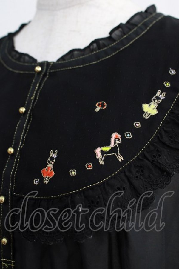 画像4: Franche Lippee / ヨーク刺繍ブラウス FL5 ブラック H-24-12-23-1076-LO-BL-NS-ZH (4)