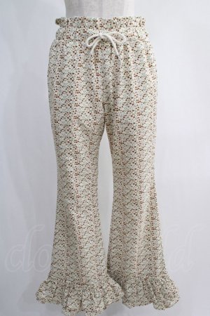 画像: Candy Stripper / FLORAL GIRLY FRILL HEM FLARE PANTS  アイボリー H-24-12-27-060-PU-PA-KB-ZH