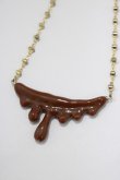 画像1: Q-pot. / Bitter Chocolate Melt Necklace   H-25-01-15-064-QP-AC-KB-ZH (1)