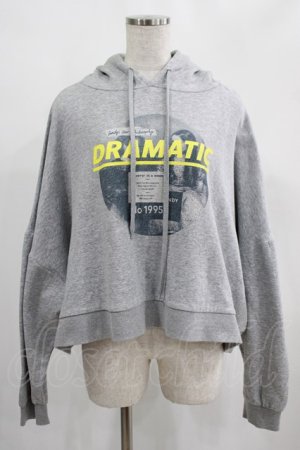 画像: Candy Stripper / DRAMATIC HOODIE 2 グレー H-25-01-23-3042-PU-TO-KB-ZH