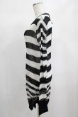 画像2: PUNK RAVE / Insanity striped sweater Free ホワイト H-25-02-13-063-PU-TO-KB-ZS (2)