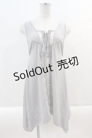 画像: Ozz oneste / フロント編み上げ&チャイナ刺繍ノースリーブトップス  グレーＸピンク I-24-09-12-041-OO-TO-HD-ZS