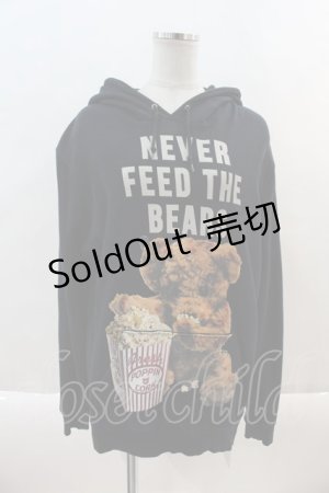 画像: MILKBOY /  NEVER FEED BEAR HOODY  黒 I-24-09-26-035-MB-TO-HD-ZI