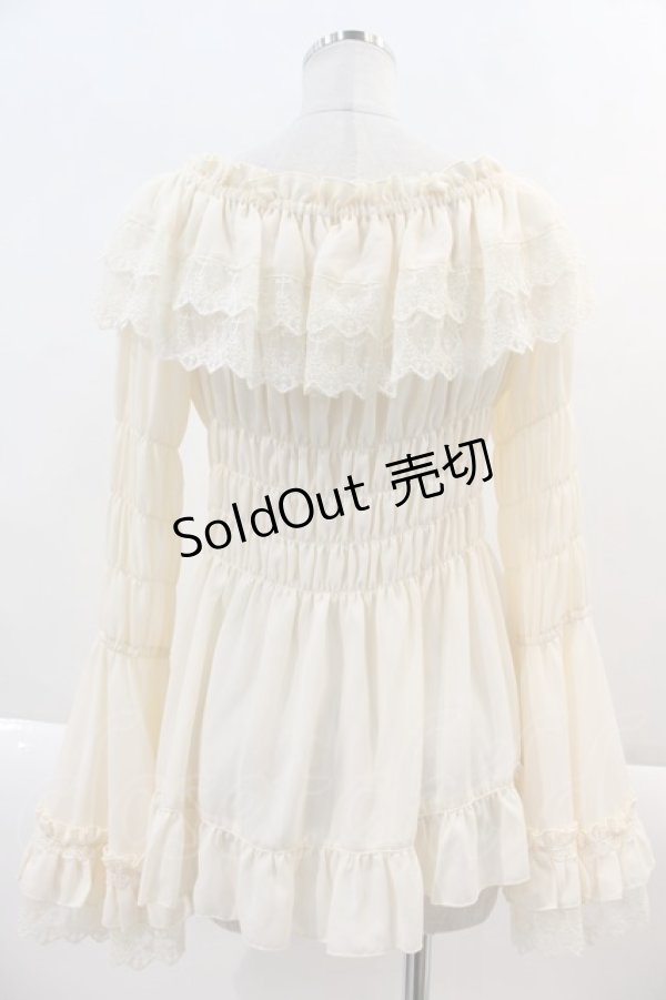 画像2: ATELIER PIERROT / Shirring princess sleeve blouse  アイボリー I-24-11-14-004-EL-BL-HD-ZI (2)